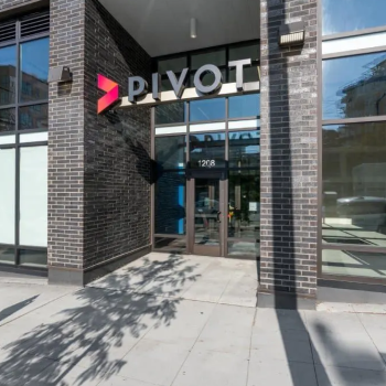 Pivot3
