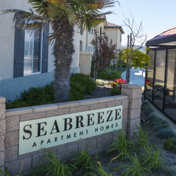 Seabreeze_Apts_0031-819x1024-1